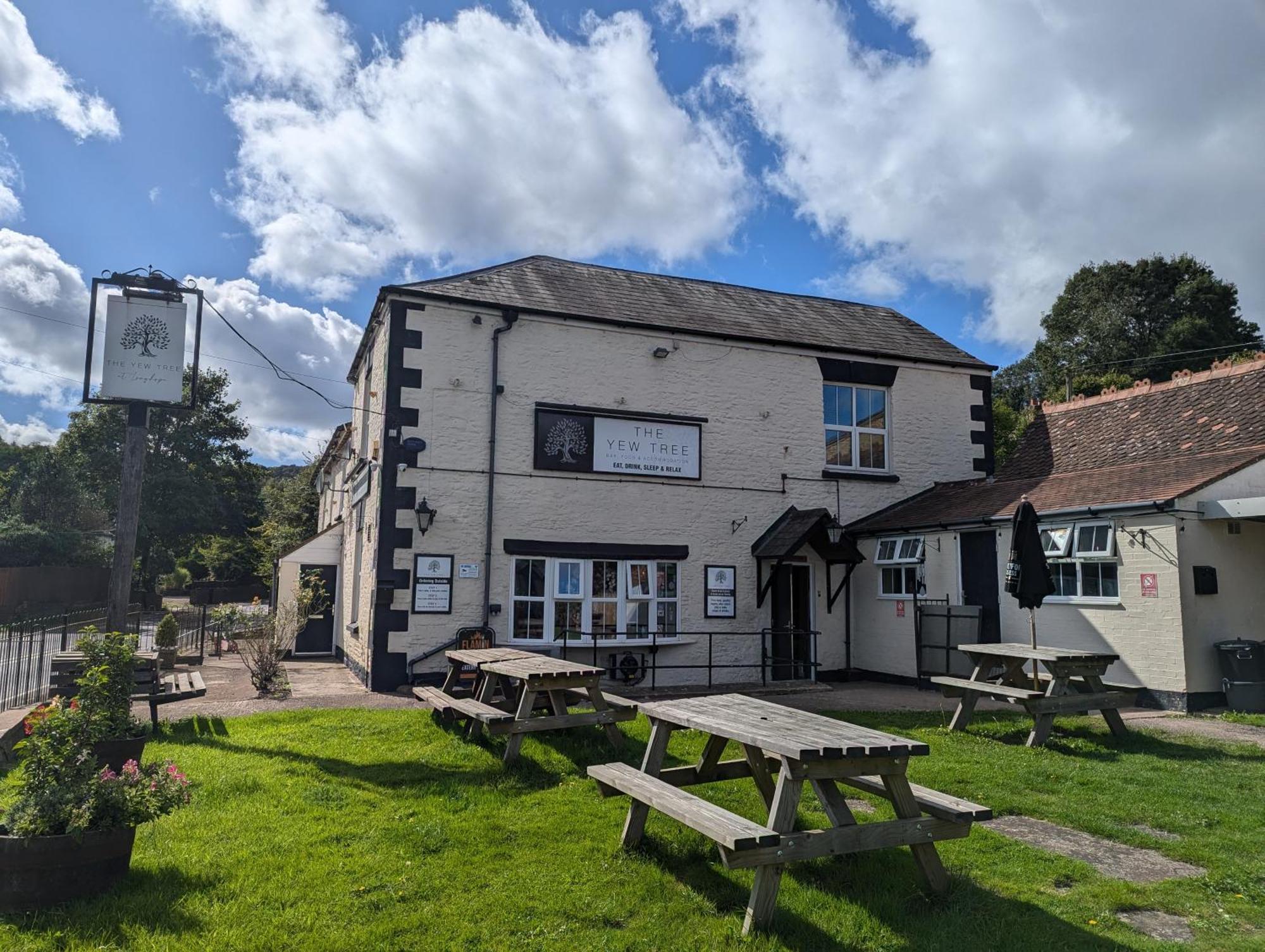 The Yew Tree At Longhope Motel Luaran gambar